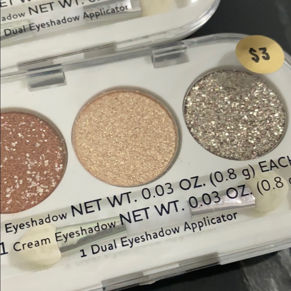 Make up - Picture 4 of 4